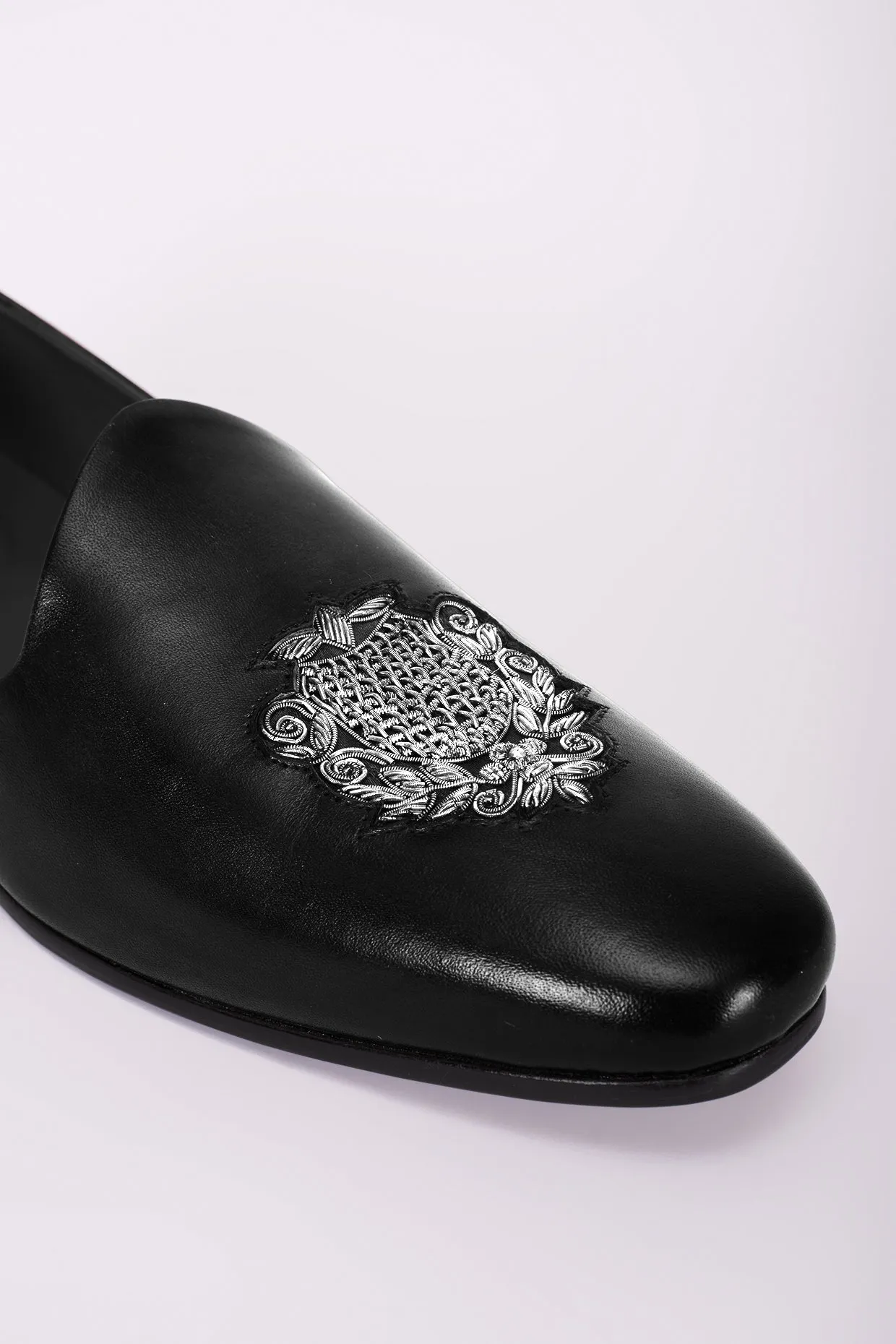 Classic Embroidered Mojdi - Nash